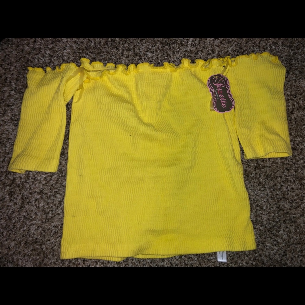 Suzette one size off the shoulder crop top yellow